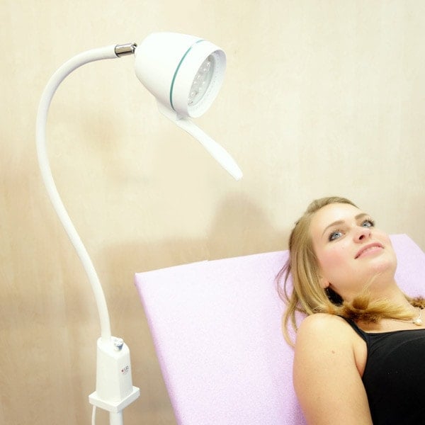 Hepta 7-Watt LED Examination Lamp wheeled stand | white