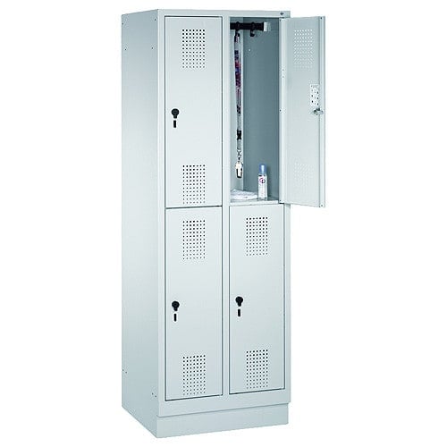 Metal Locker 2-4 | distant blue