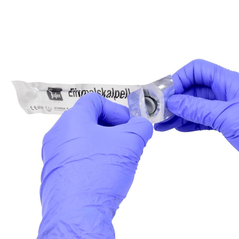 Disposable Scalpels Figure 12