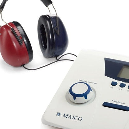 Audiometer Maico MA25 with patient response switch and AC adaptor